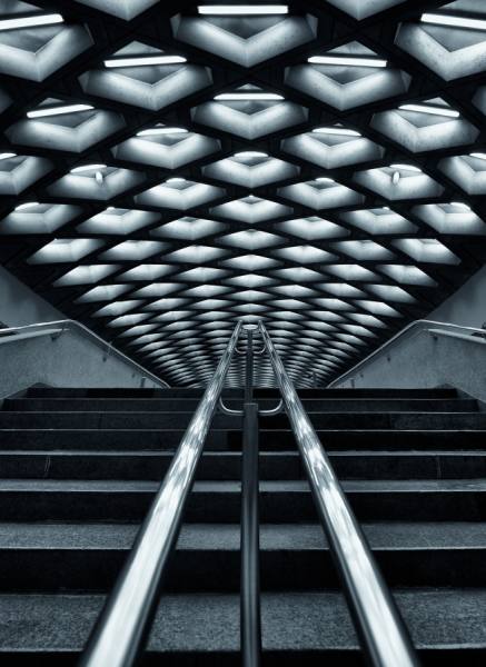 Photograph Roland Shainidze Jarry Metro Station on One Eyeland